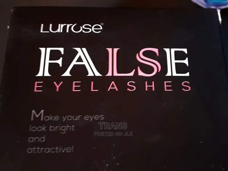 Natural Look Lashes for Women
