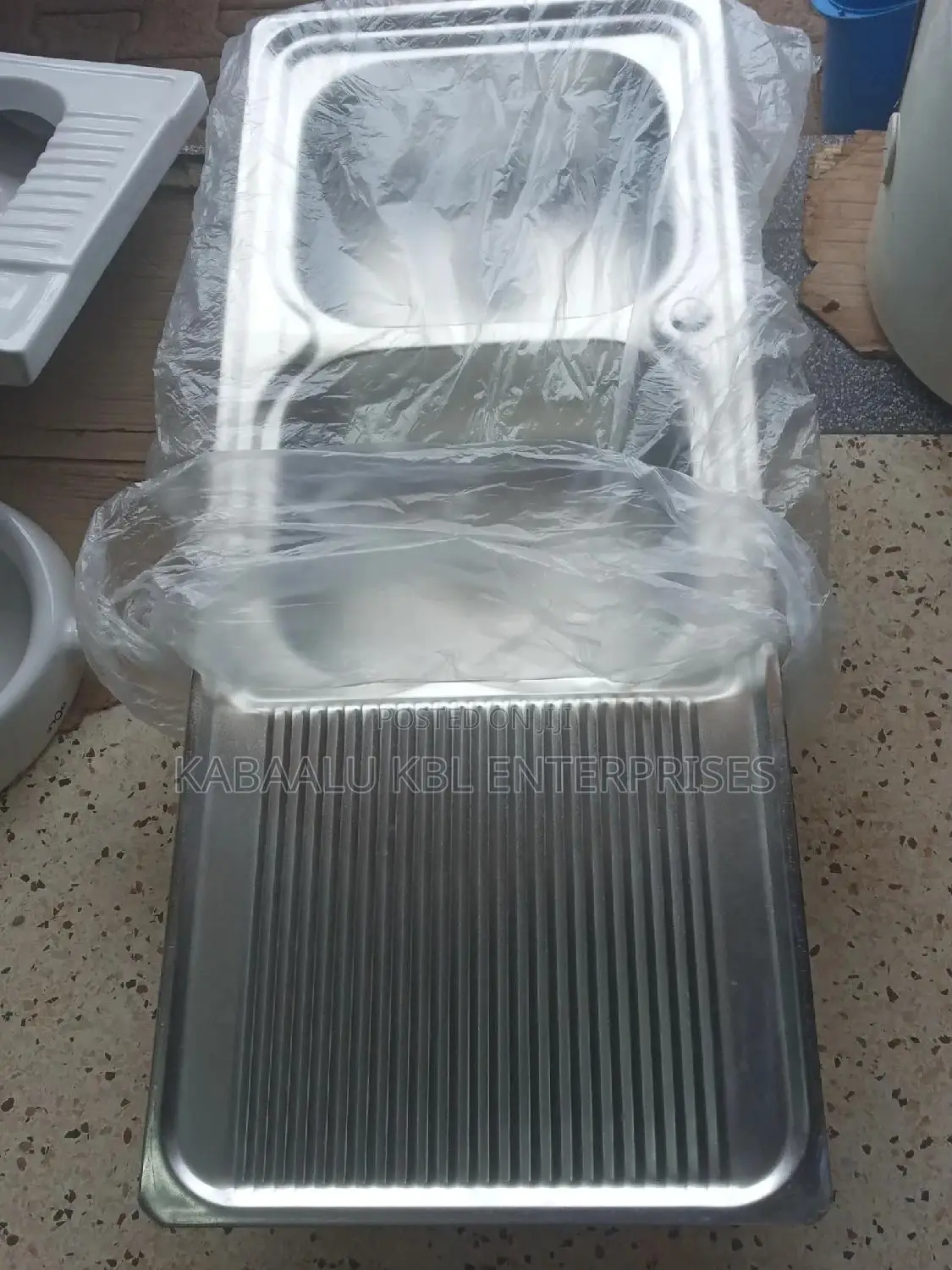 Kitchen Sinks(Heavy Duty) Double Bowl Single Tray