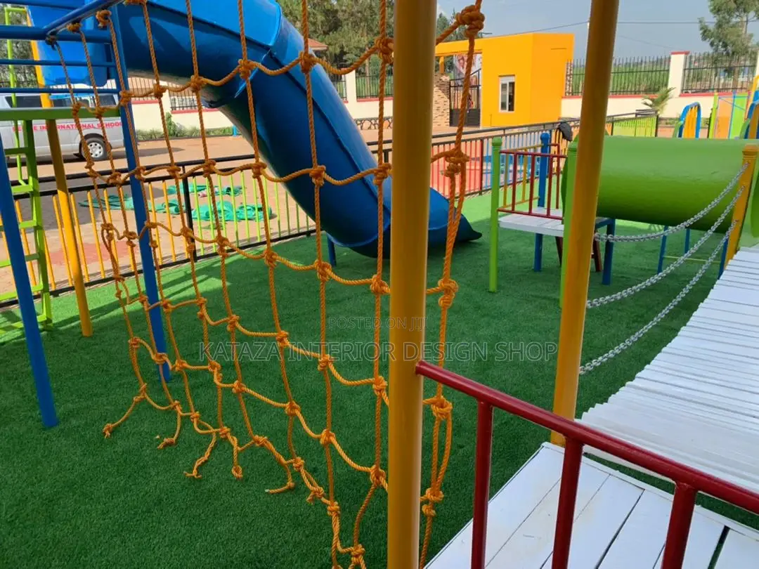 Grass Carpet (Artificial Grass)/Synthetic Grass