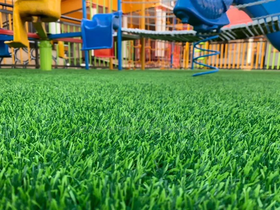 Grass Carpet (Artificial Grass)/Synthetic Grass