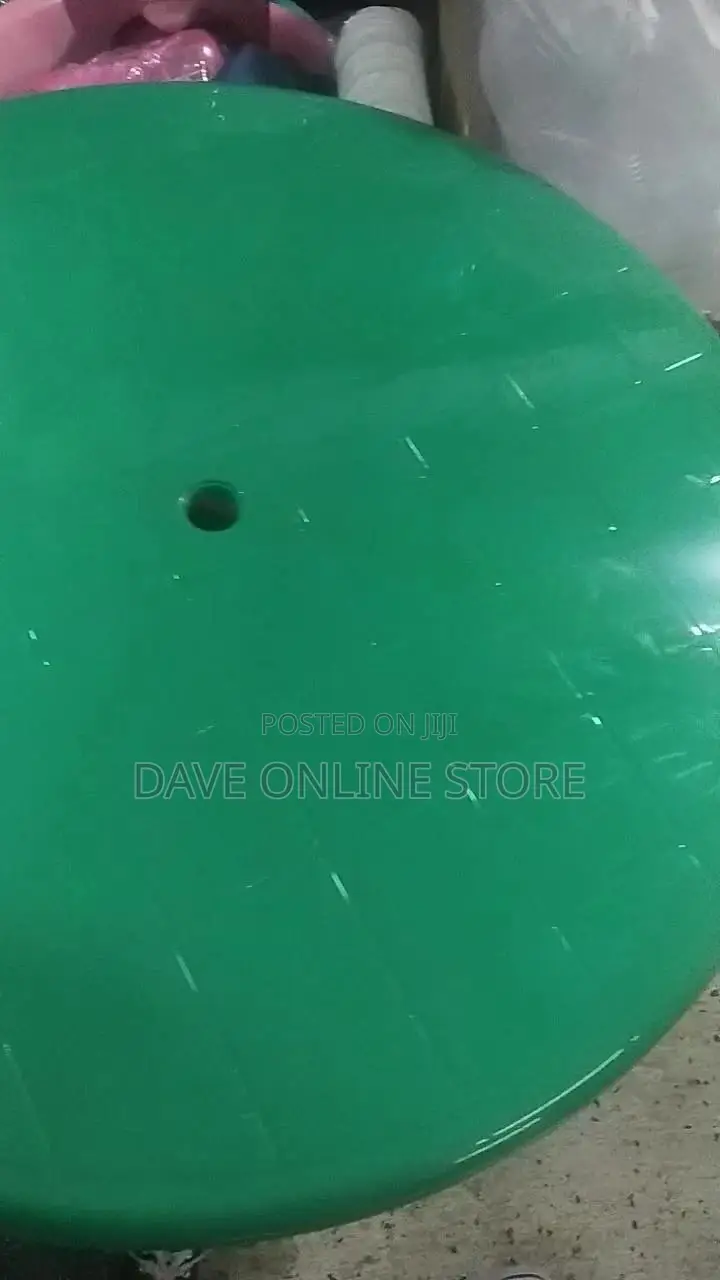 Strong Plastic Round Table