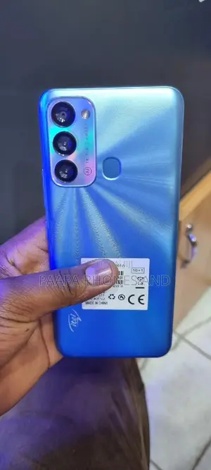Itel S17 S661W 16 GB Blue