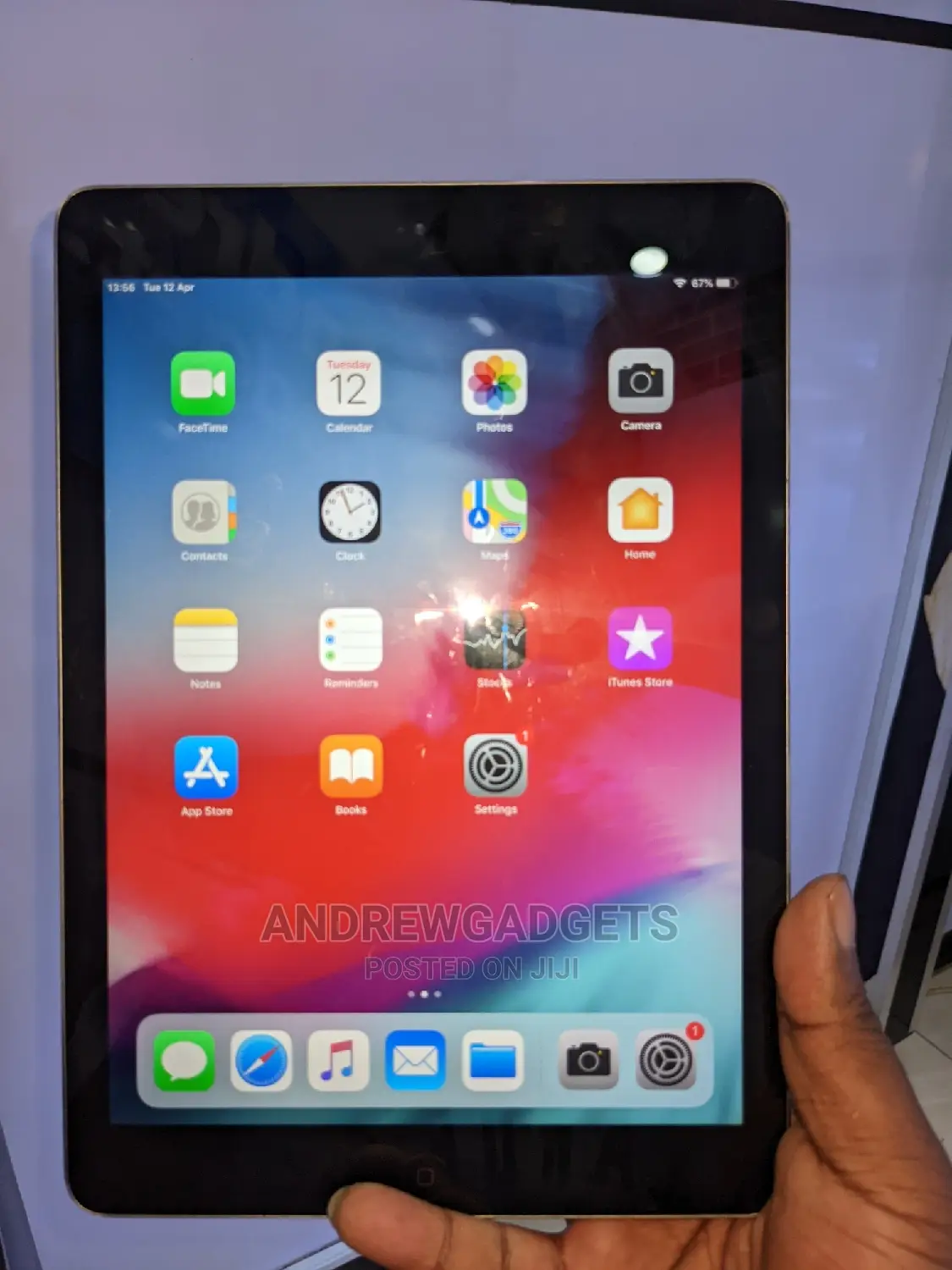 Apple iPad Air 16 GB Gray