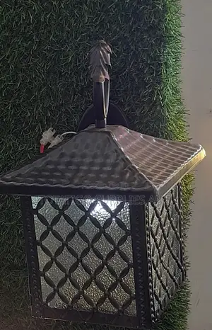 Golden Bulb Holder