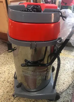 Vaccum Cleaner 100 Litres