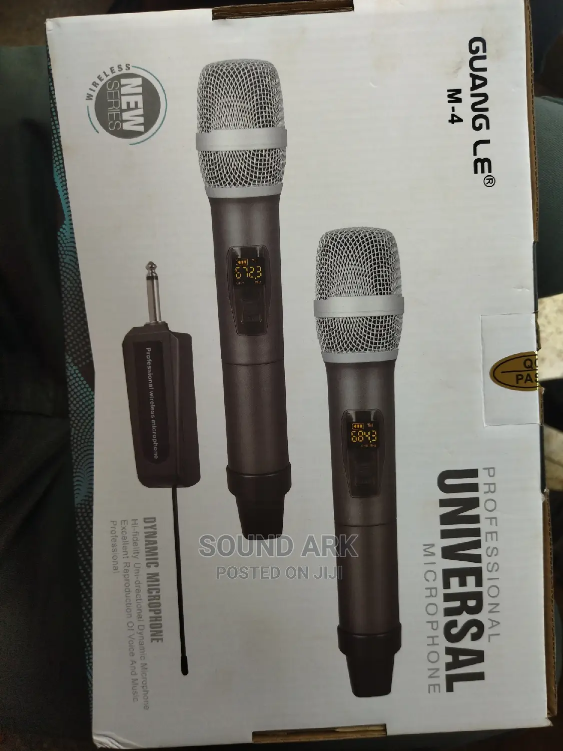 Professional Universal Microphone/Dynamic Microphone