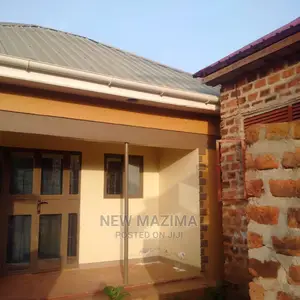 2bdrm House in Kawempe Kawanda, Division a for Sale