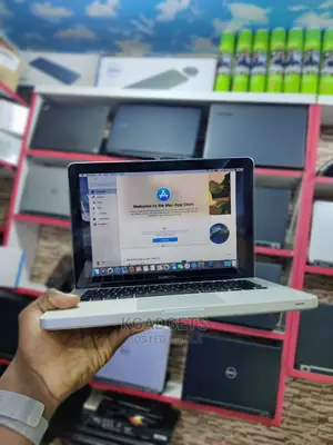 Laptop Apple MacBook 2012 8GB Intel Core I5 HDD 750GB