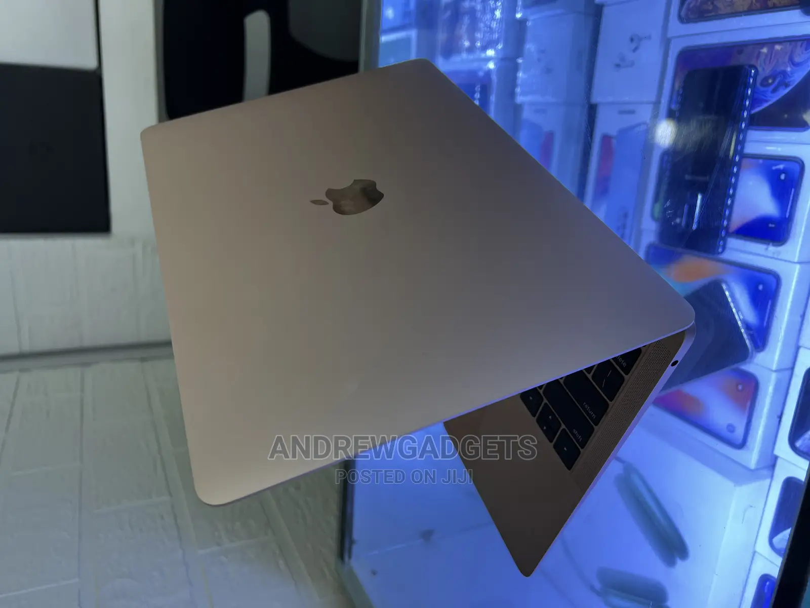 Laptop Apple MacBook Air 2020 8GB Intel Core i5 SSD 256GB