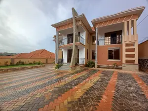 Furnished 6bdrm Duplex in Najjera Executive, Central Division for Sale
