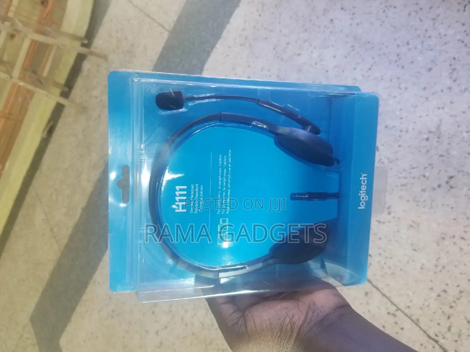 Logitech H 111