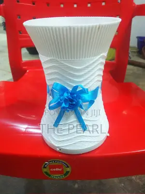 Plastic Flower Pot