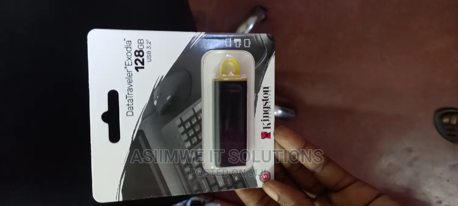 128gb Kingston Flash Disk