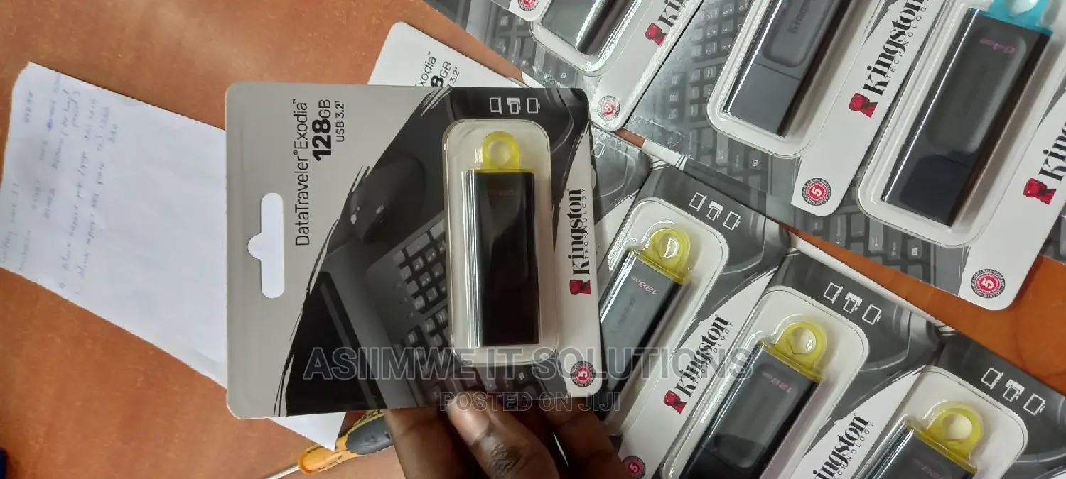 128gb Kingston Flash Disk