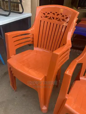 Unique Plastic Chairs
