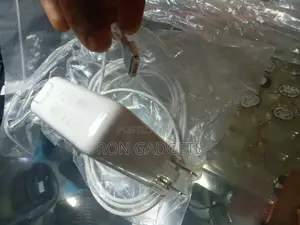 Macbook Laptops Adapters (Mega Safe)