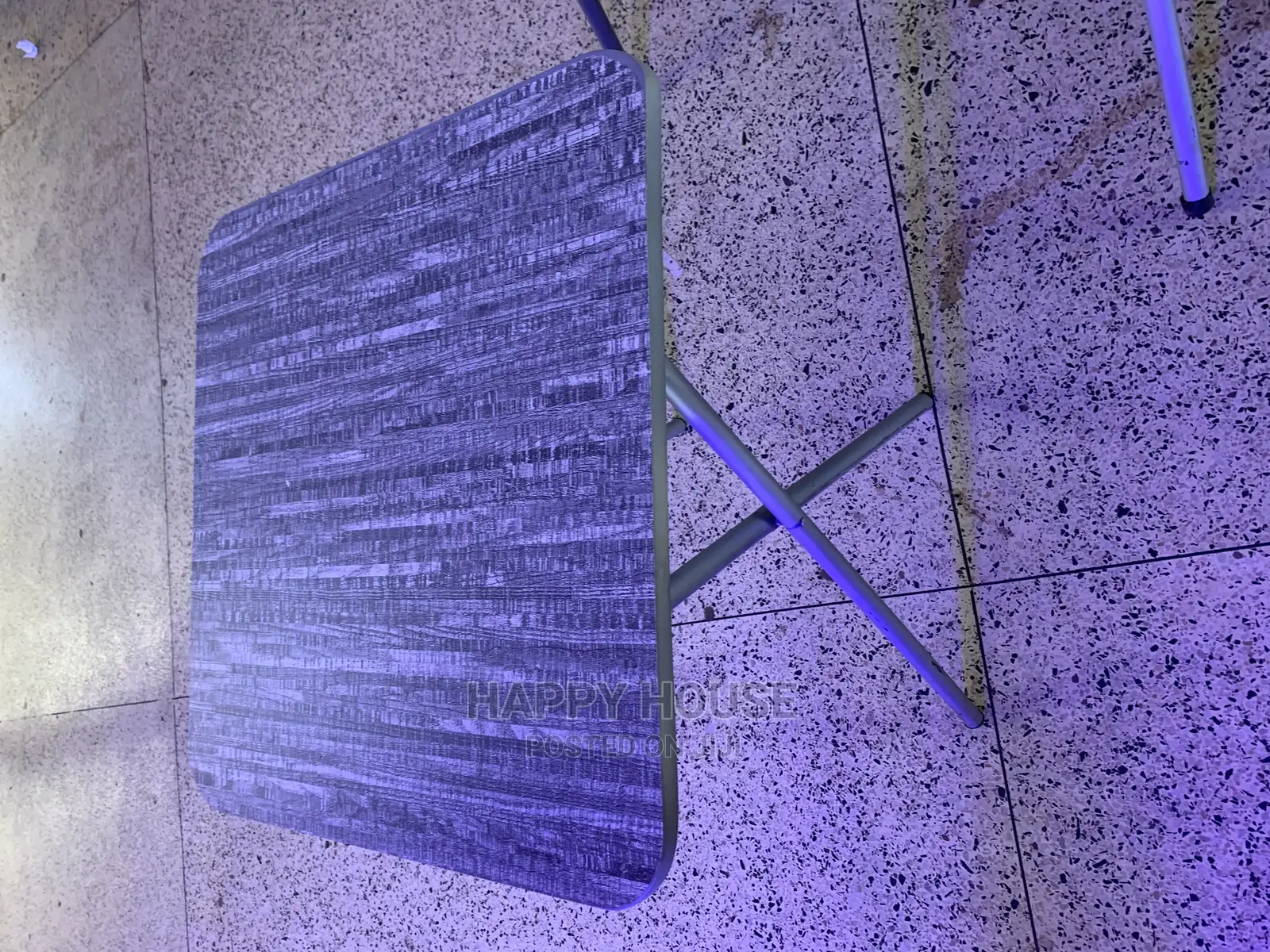 Foldable Table