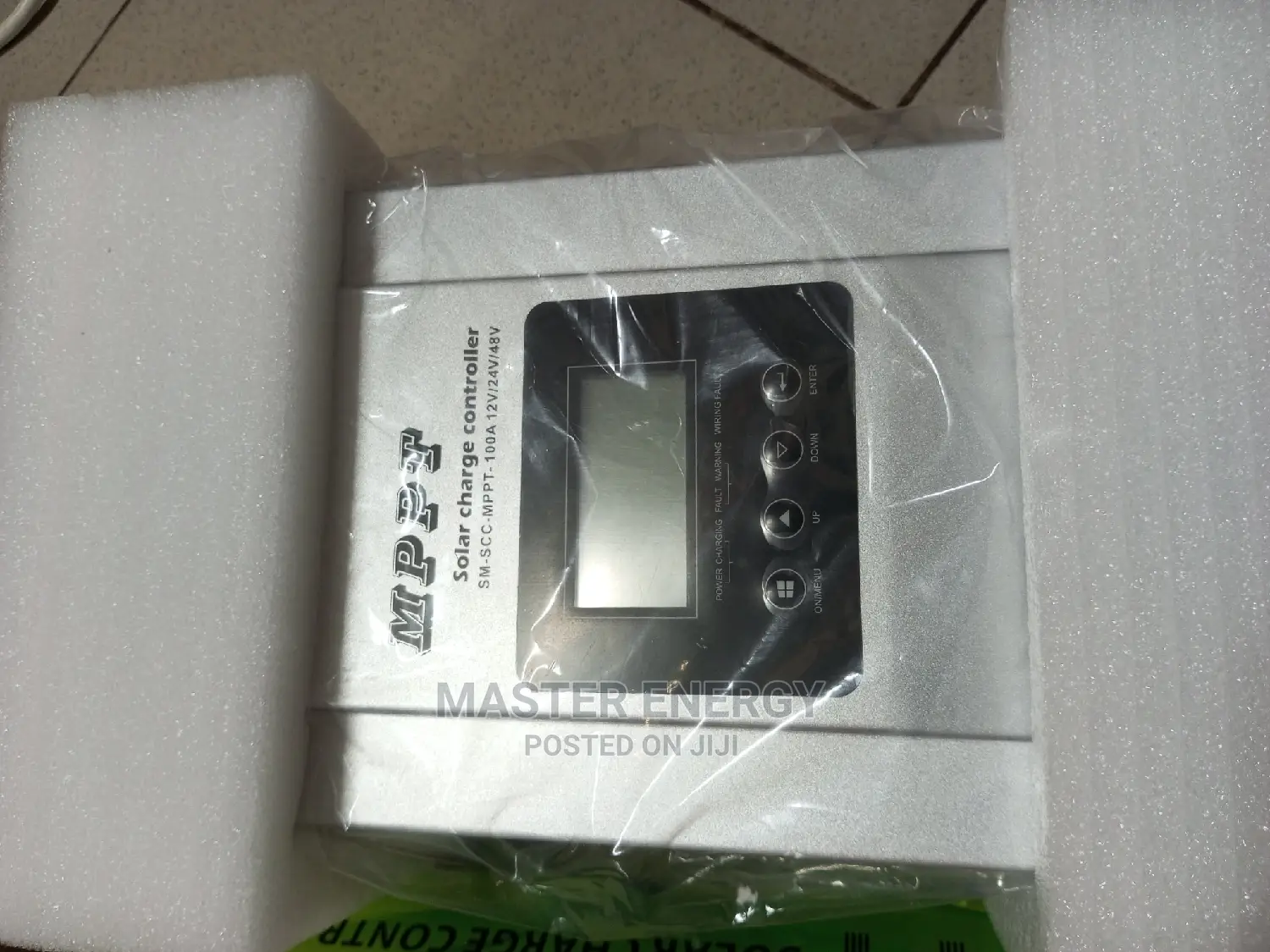 100A Mppt Charge Controller