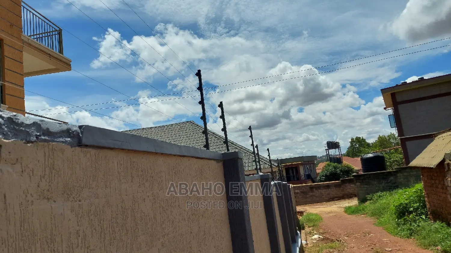 Electric Fence 11