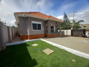 Furnished 4bdrm House in Kira Mamerito Road for Sale