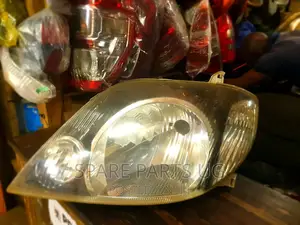 Fielder 2002 - 2004 Headlamp