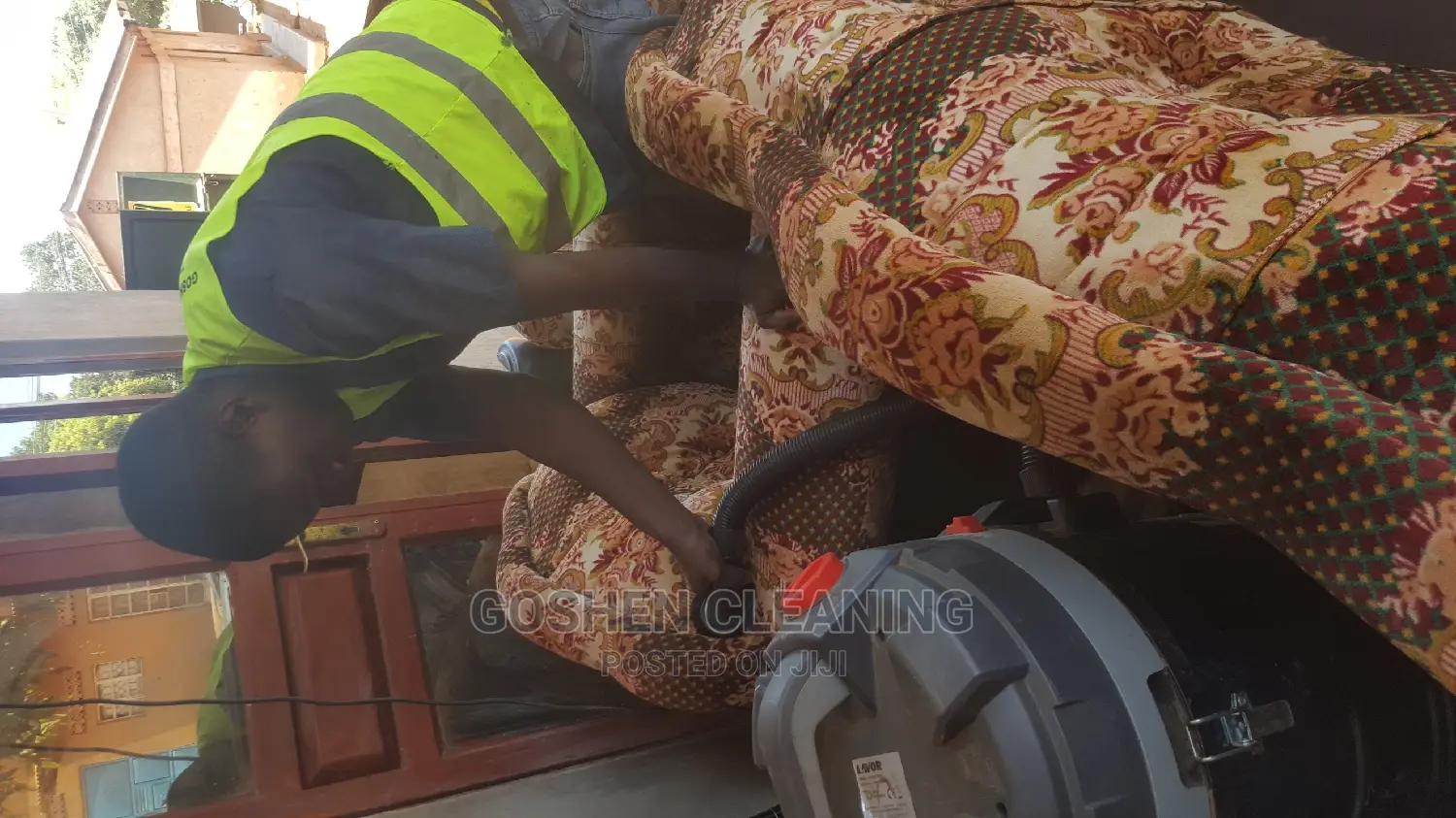 Best Sofa Cleaning Services