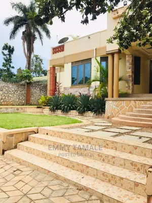 Furnished 2bdrm House in Rubaga for rent