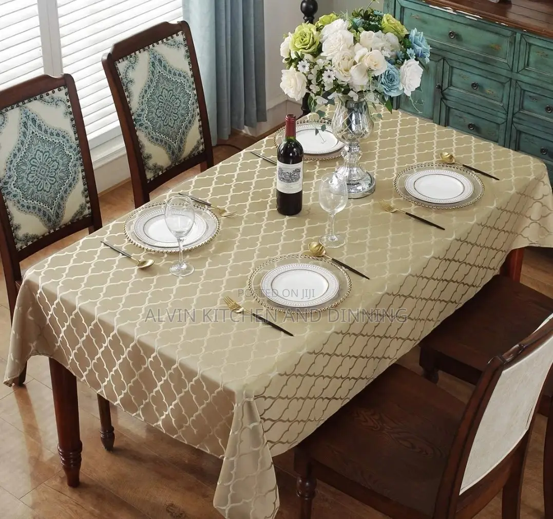 Border Tablecloth 8 Seater
