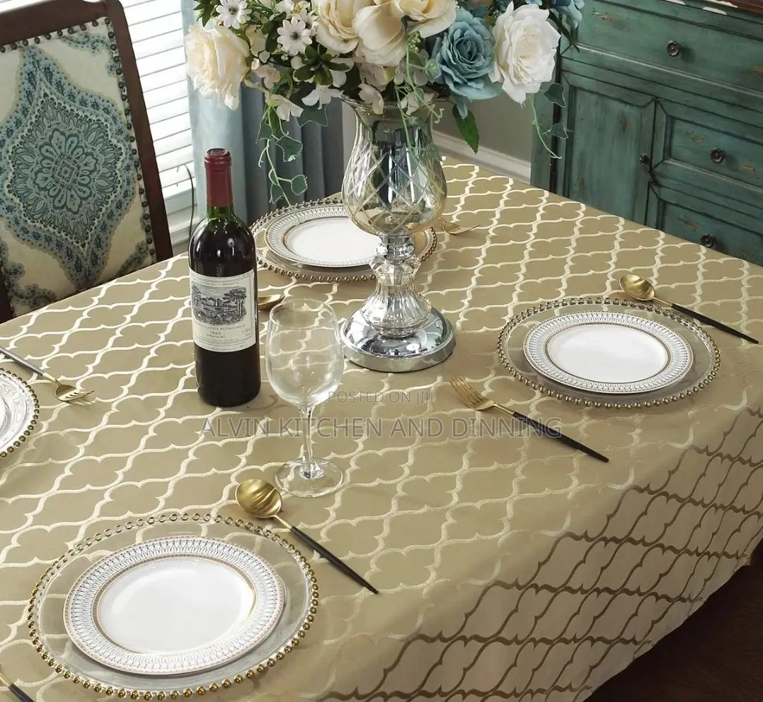 Border Tablecloth 8 Seater