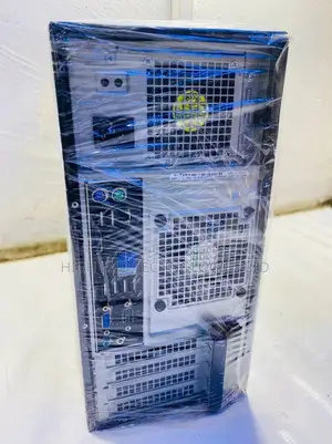 Desktop Computer Dell OptiPlex 7760 4GB Intel Core i7 HDD 500GB