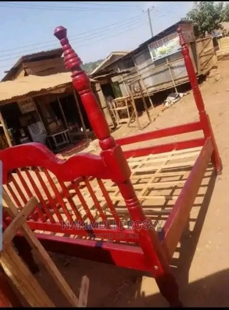 Wooden Bed 5*6