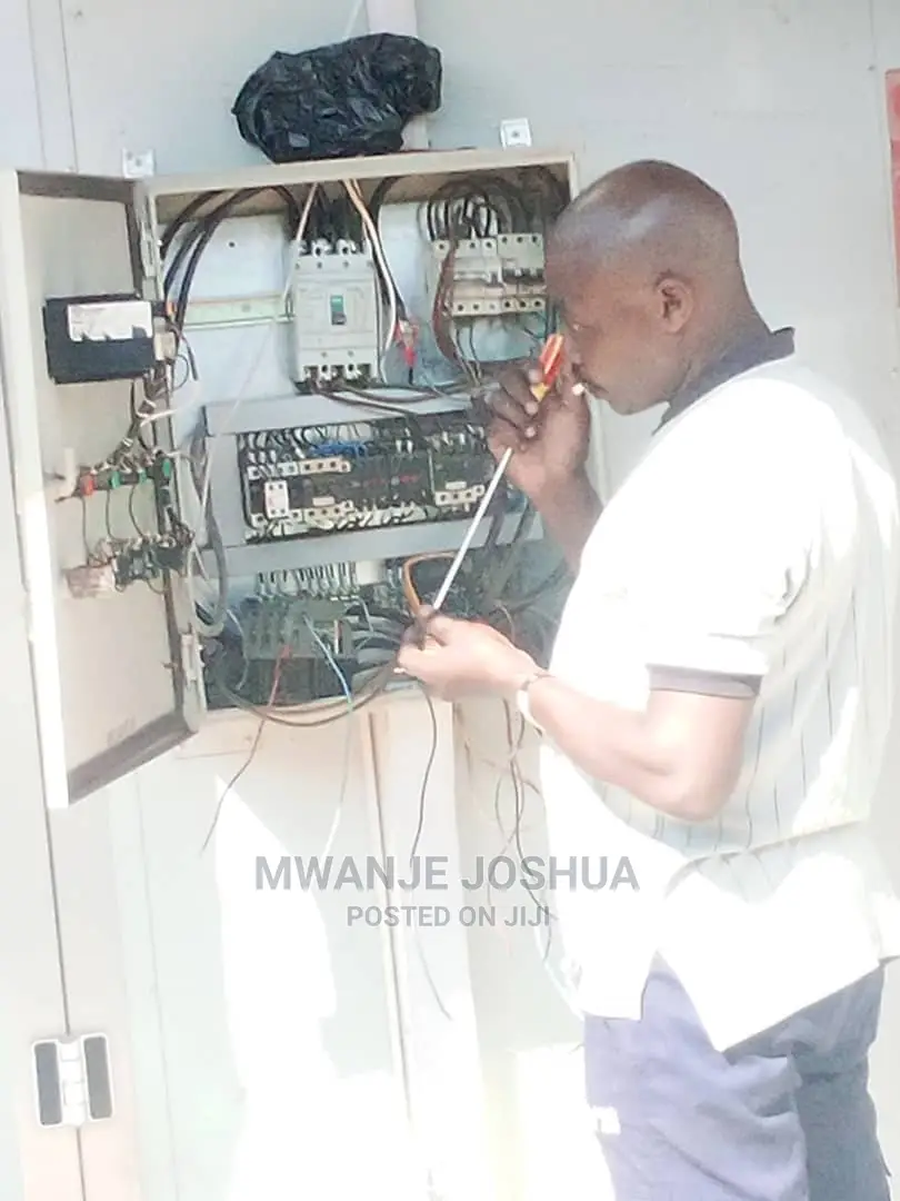 Automatic Change Over Technician Available