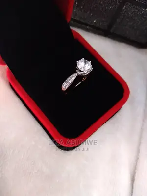 Engagement Rings Available With the Ring Box It's Self