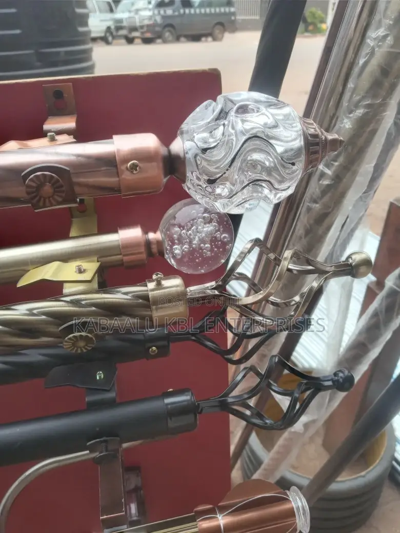 Curtain Rods/Poles(Metallic)(Twisted and Smooth)