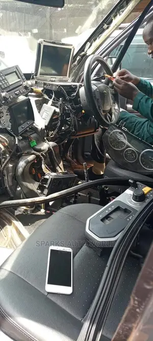 Expert Auto-Electrician