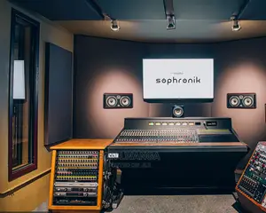 Studio Building and Setting(Sbs)