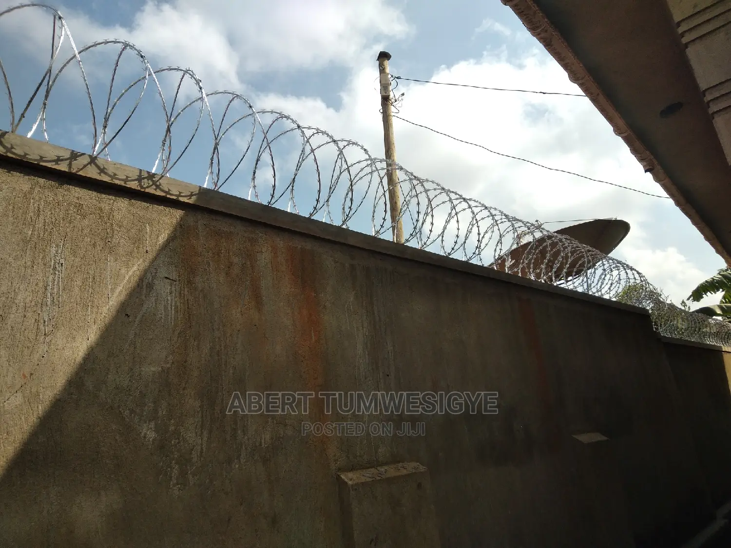 Razor Wire Installation