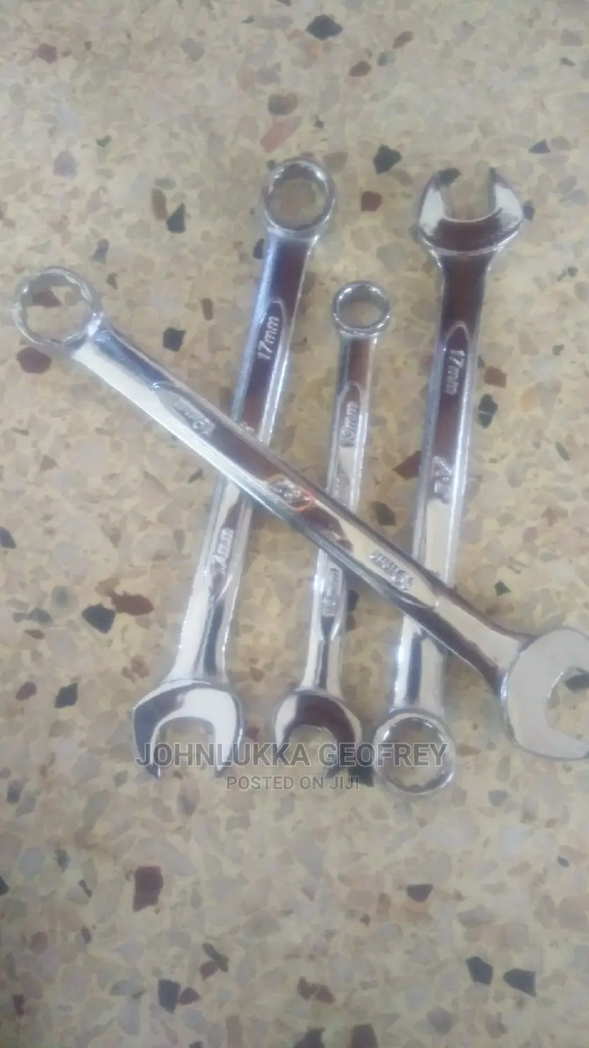 Spanners "Fixed Ring"