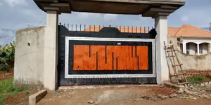 Sliding Gate