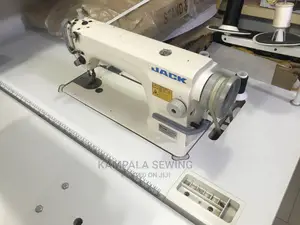 Jack Industrial Sewing Machine
