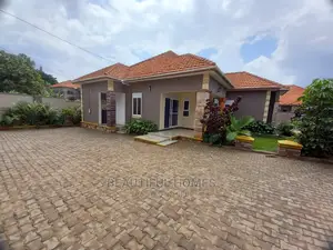 Furnished 4bdrm House in Kira Tarmacked for Sale