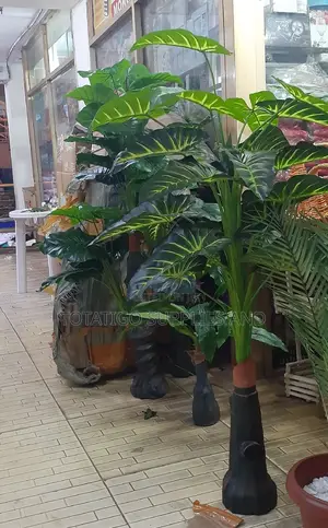 Artificial Beautiful Tree Plant