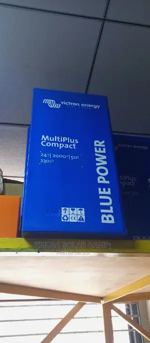 24/2000 Victron Invator Charger