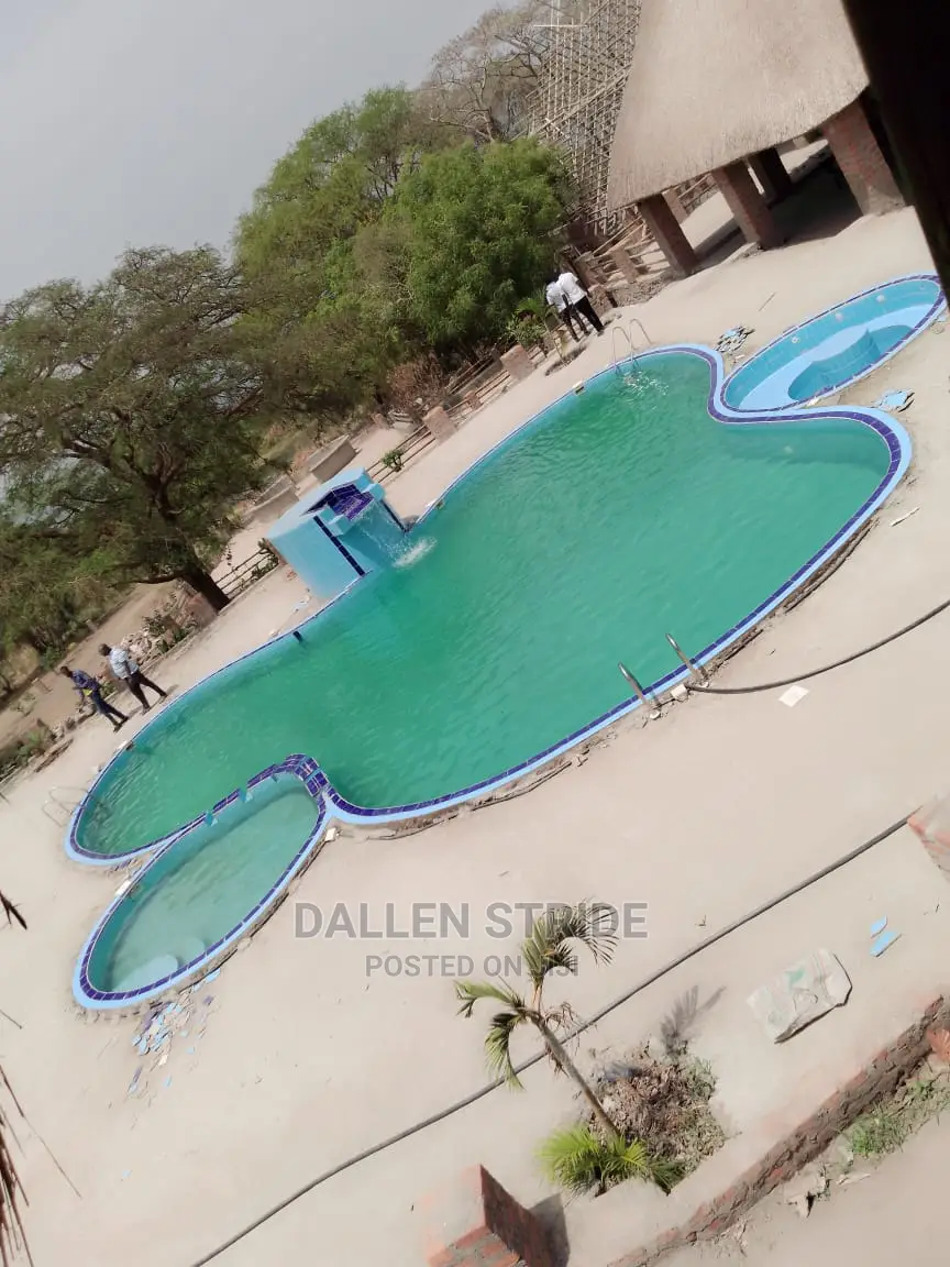 Swimming Pool Construction Services
