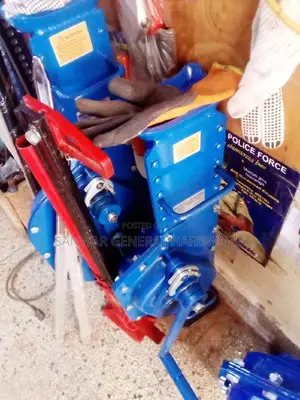 (20tons)Tanganyika Jacks.