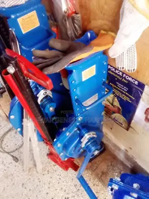 (20tons)Tanganyika Jacks.