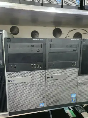 Desktop Computer Dell 4GB Intel Core I3 500GB