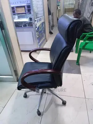 Executive Office Chair