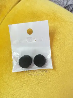 Men's Black Magnetic Earpins