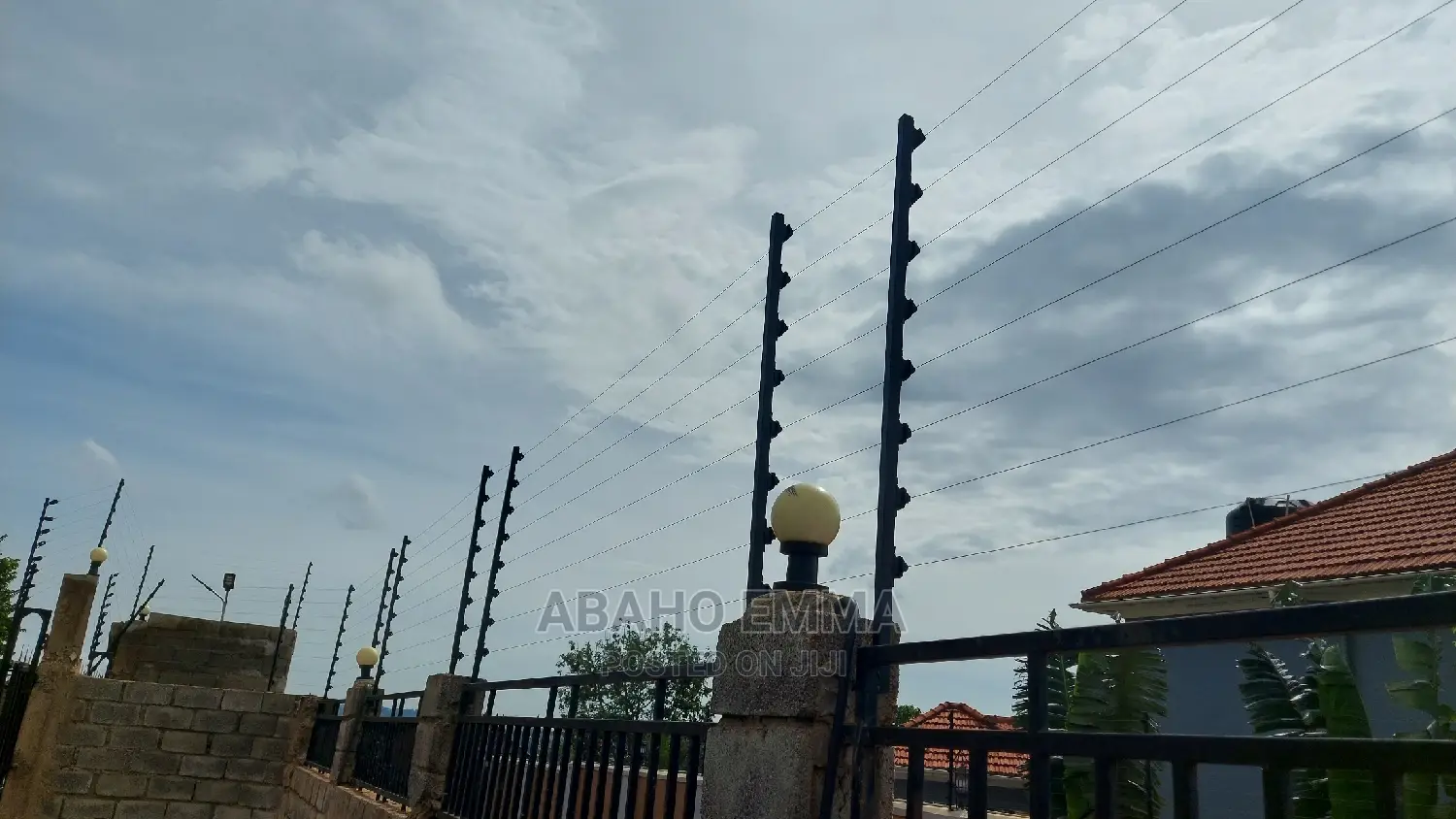 Electric Fence 1010